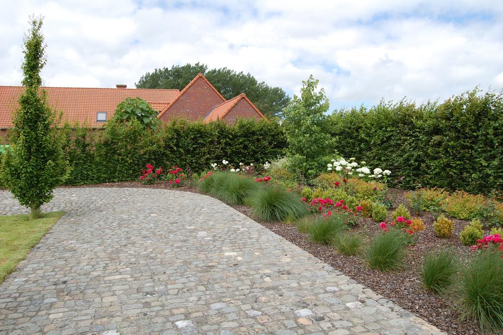 Ferme Du Charme Villa Moustier ภายนอก รูปภาพ